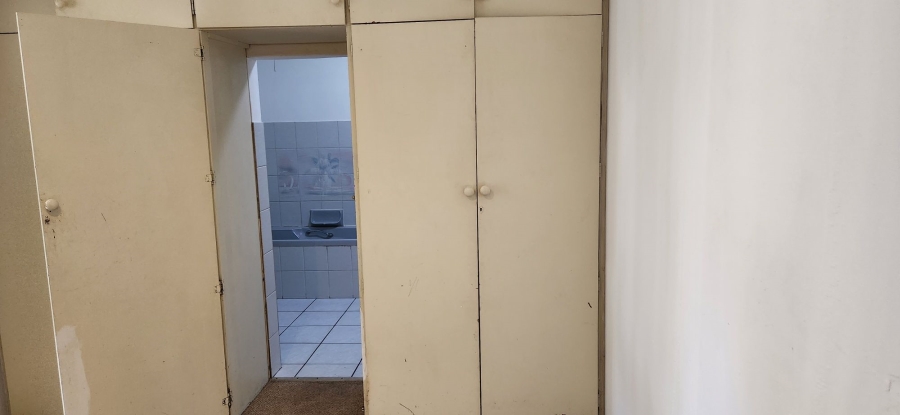 To Let 1 Bedroom Property for Rent in Kleinmond Western Cape